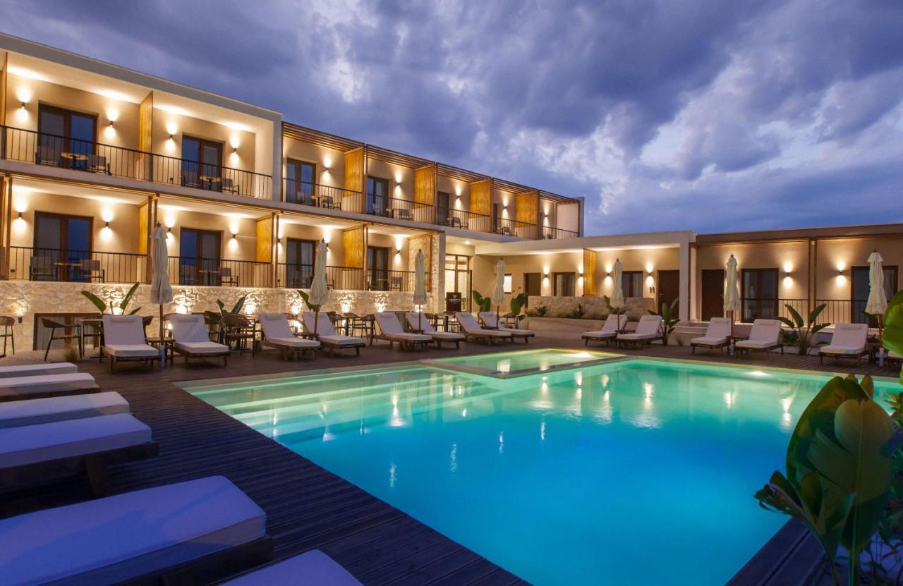 Verano Afytos Hotel Buitenkant foto